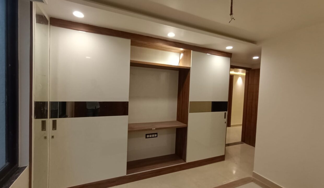 Soniya Residency 4bhk (12)