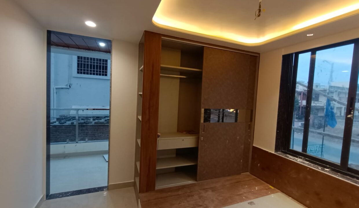 Soniya Residency 4bhk (8)