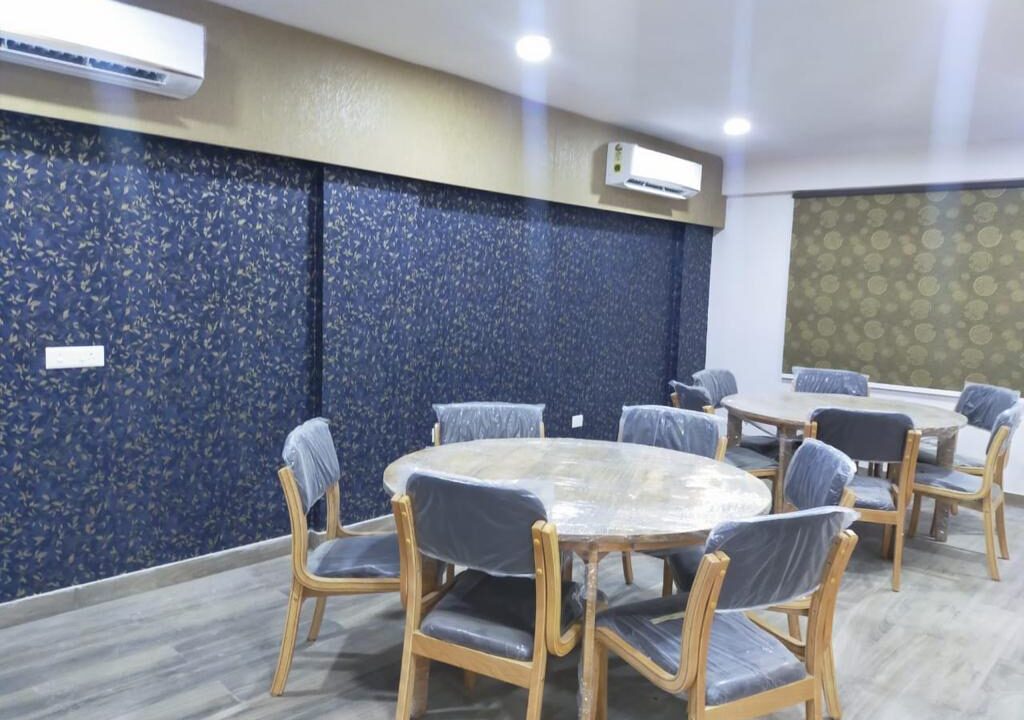 square aracde flats (1)