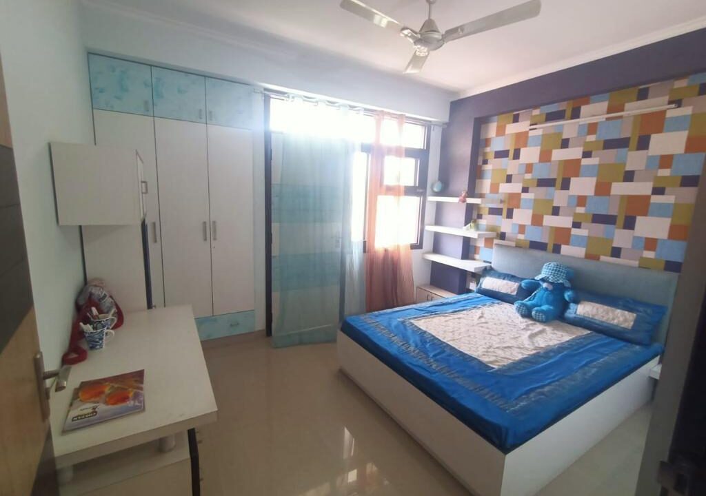 square aracde flats (10)